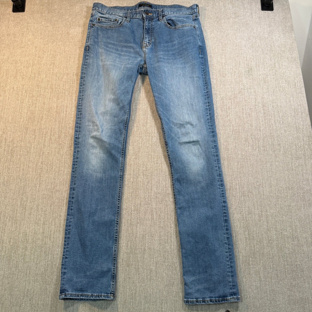 Banana Republic Slim Techmotion Blue Jeans Mens 33x34 Medium Wash Stretch Denim